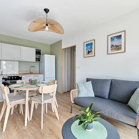 Au Bon Repos - Appt Proche De La Mer Cabourg Exterior photo